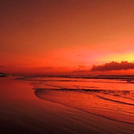 Apartamento Temporada Pe Na Areia Mongaguá المظهر الخارجي الصورة